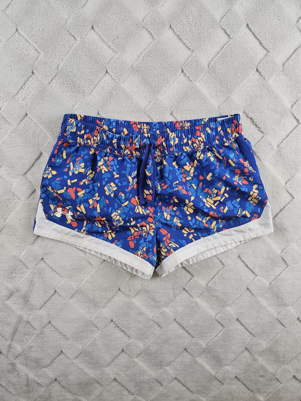 Under Armour Girls Athletic Shorts Youth Extra Large Abstract Multi Color